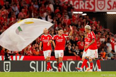 关于转折点！西汉姆远射贴柱，葡超关键时刻攻防权衡，信心回归，更衣室氛围转暖的信息