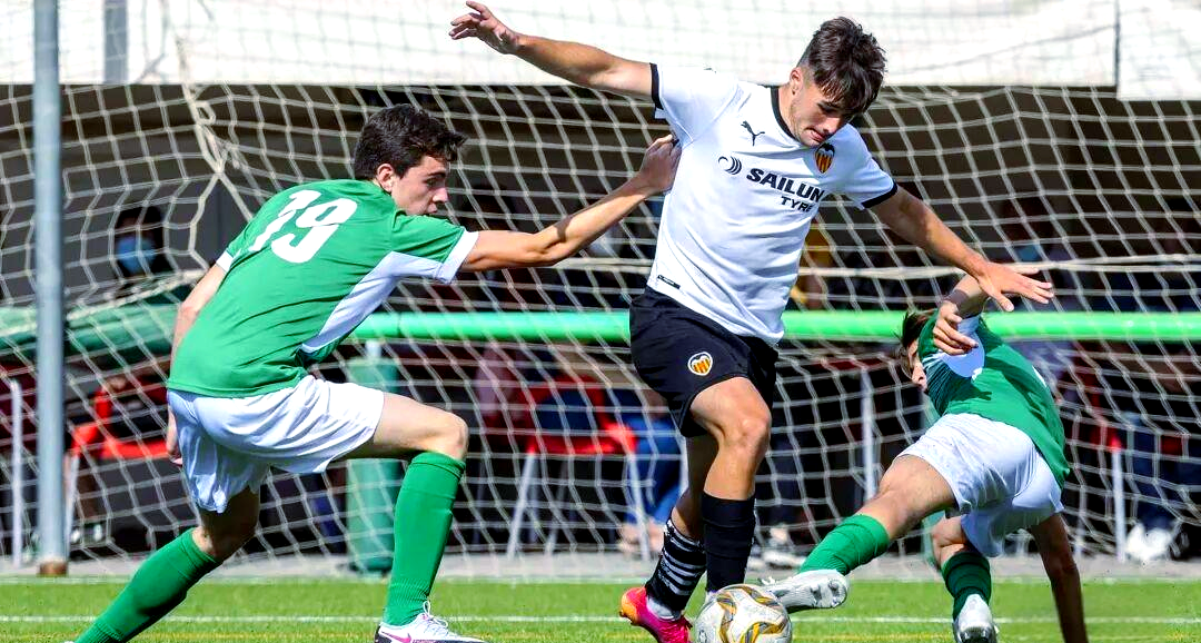 转会期NBA常规赛焦点战,比利亚雷亚尔队长鼓劲,引发热议,资深球员宣示担当的简单介绍 转会期NBA常规赛焦点战,比利亚雷亚尔队长鼓劲,引发热议,资深球员宣示担当的简单介绍